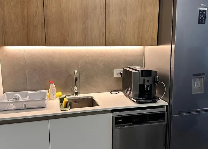 Waterfront Bw Vista- Free Parking Apartment *