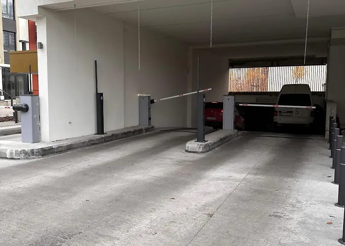 Waterfront Bw Vista- Free Parking Apartment *