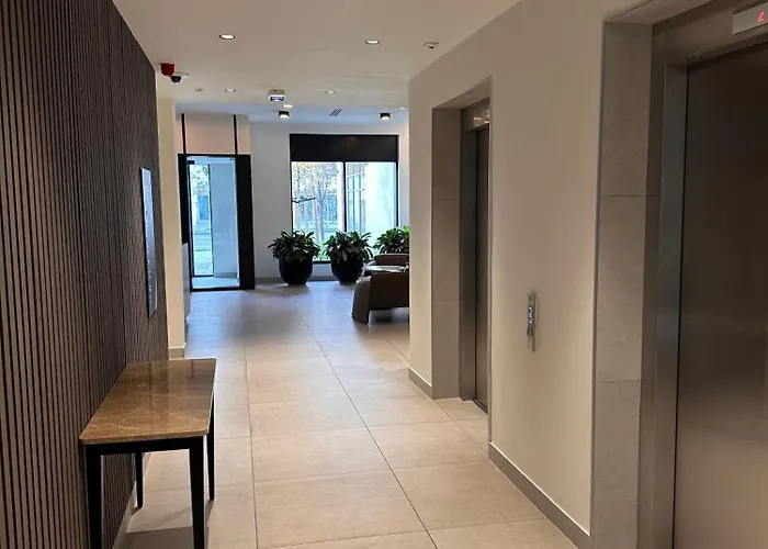 Waterfront Bw Vista- Free Parking Belgrad